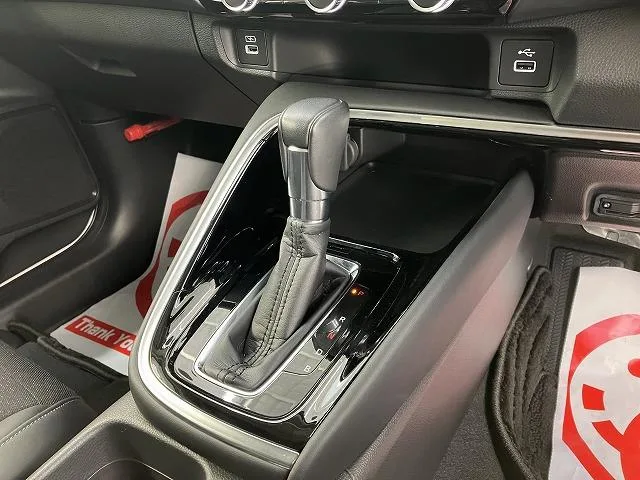 Honda VEZEL E:HEV Z 2022 — миниатюра 5