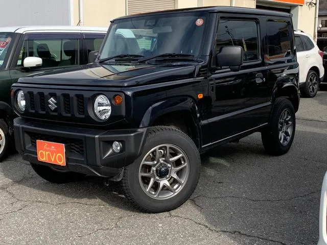 Suzuki Jimny XG 2023 — фото 1, купить с доставкой в Москву