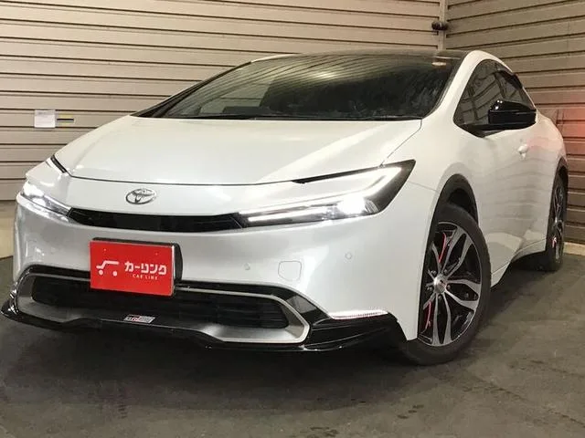 Toyota Prius Z 2023 — миниатюра 2