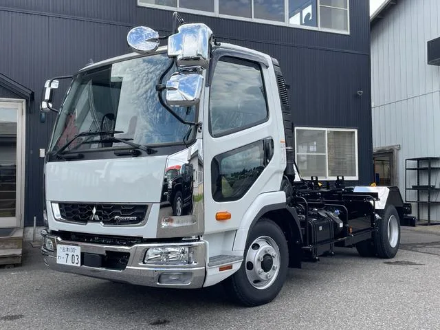Mitsubishi Fuso FIGHTER BASEGRADE 2024 — фото 1, купить с доставкой в Москву
