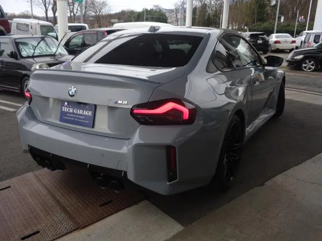 BMW M2 BASE GRADE HI-LINE PACKAGE 2024 — миниатюра 2