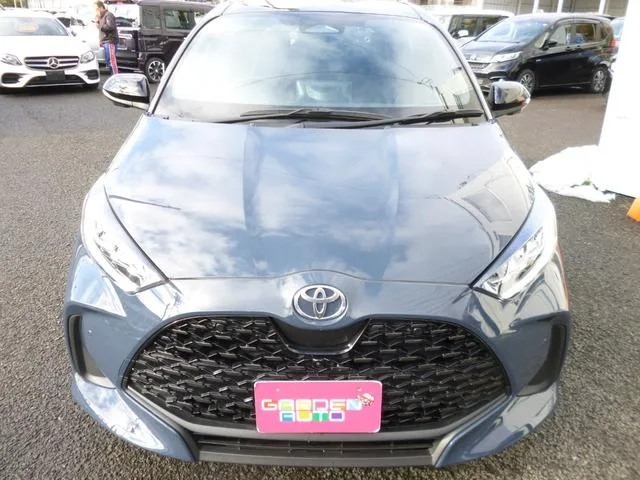 Toyota YARIS HYBRID Z 2024 — миниатюра 2