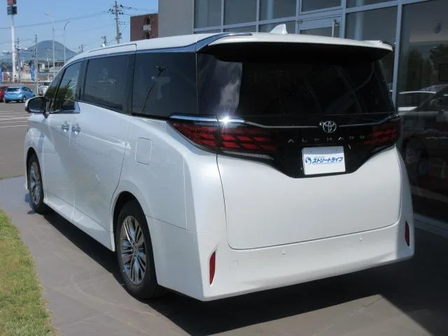 Toyota ALPHARD Z 2024 — миниатюра 3