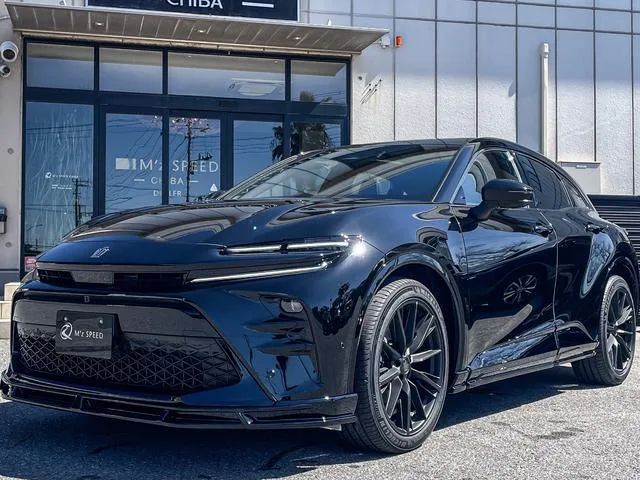 Toyota CROWN SPORT Z THE 70TH 2026 — фото 1, купить с доставкой в Москву