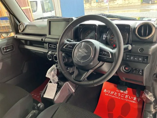 Suzuki JIMNY NOMADE FC 2025 — миниатюра 5