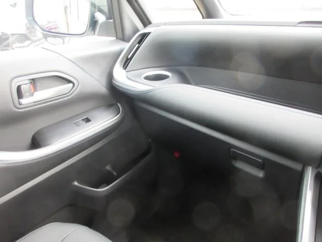 Toyota VOXY HYBRID S-Z 2025 — миниатюра 4