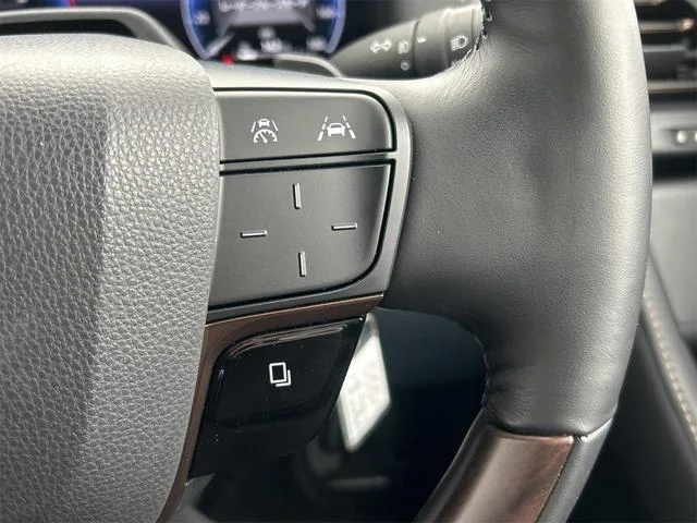 Toyota VELLFIRE HYBRID Z PREMIER 2023 — миниатюра 3