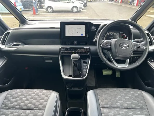 Toyota VOXY S-Z 2024 — миниатюра 2