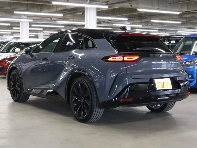 Toyota CROWN SPORT Z 2024 — миниатюра 3