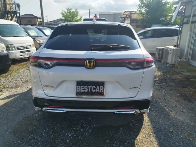 Honda VEZEL E:HEV Z 2022 — миниатюра 2