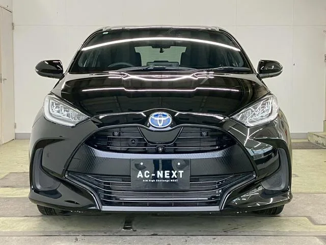 Toyota YARIS HYBRID Z 2023 — миниатюра 2