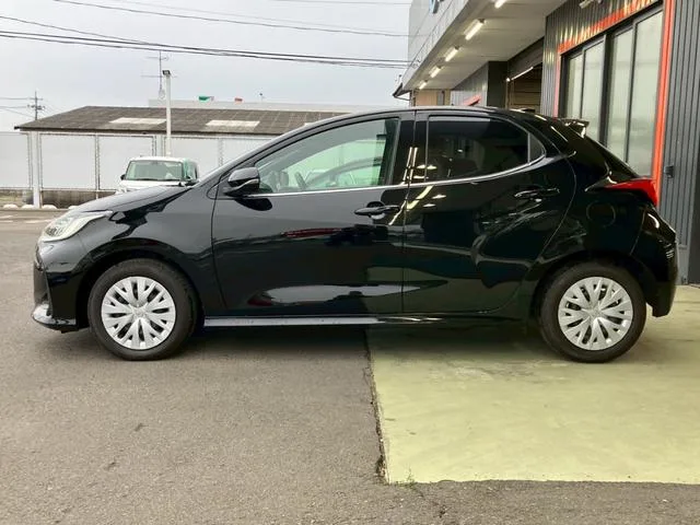 Toyota YARIS HYBRID Z 2023 — миниатюра 3
