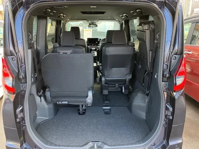 Toyota NOAH HYBRID S-G 2022 — миниатюра 3