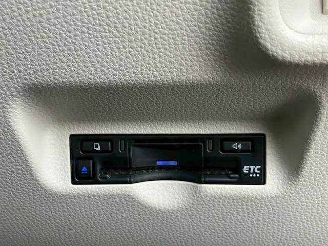 Toyota SIENTA HYBRID Z 2023 — миниатюра 5
