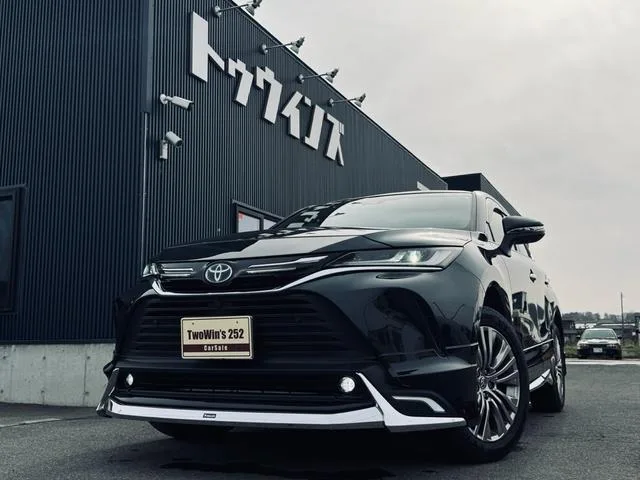 Toyota HARRIER HYBRID Z LEATHER PACKAGE 2022 — фото 1, купить с доставкой в Москву
