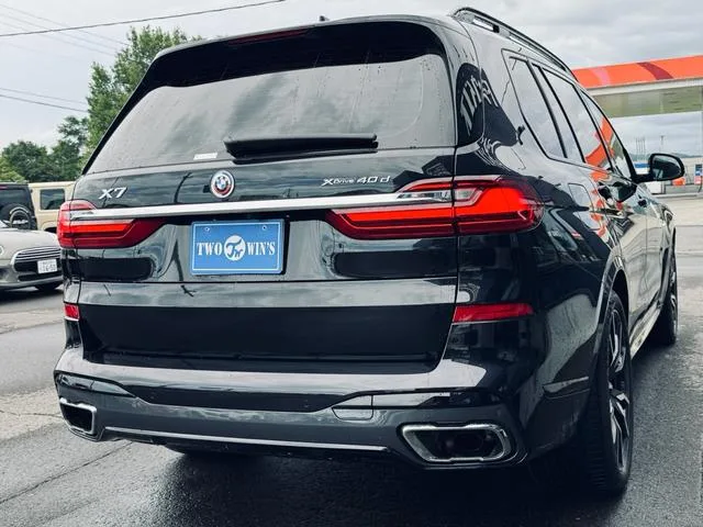 BMW X7 X DRIVE 40D M SPORT 2022 — миниатюра 2