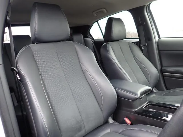 Mitsubishi ECLIPSE CROSS PHEV G 2022 — миниатюра 3