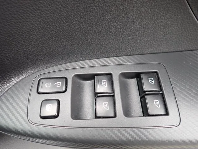Mitsubishi ECLIPSE CROSS PHEV G 2022 — миниатюра 5