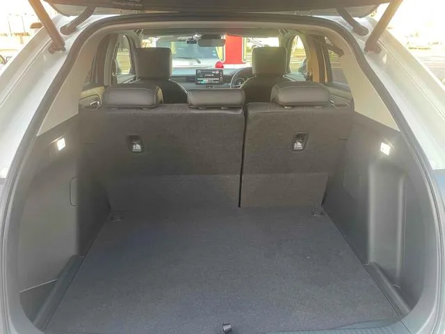 Honda VEZEL E:HEV Z 2026 — миниатюра 5