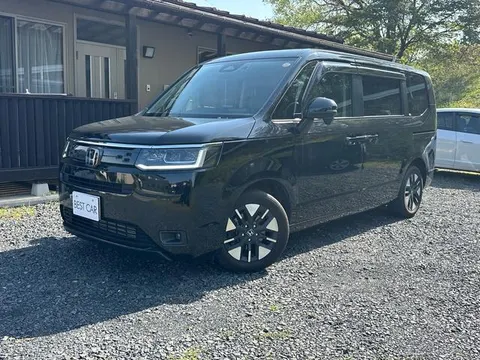 Honda STEPWAGON 2024 купить в Москве