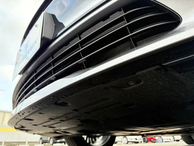 Toyota PRIUS Z 2024 — миниатюра 4