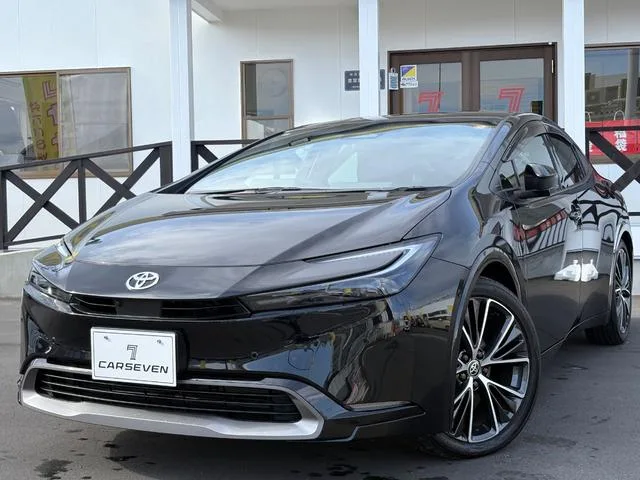 Toyota PRIUS Z 2024 — фото 1, купить с доставкой в Москву