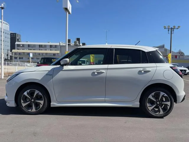 Suzuki SWIFT HYBRID MZ 2024 — миниатюра 2