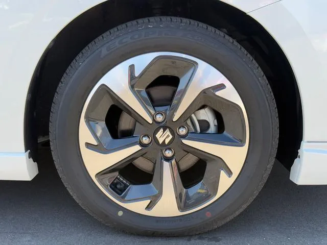Suzuki SWIFT HYBRID MZ 2024 — миниатюра 5
