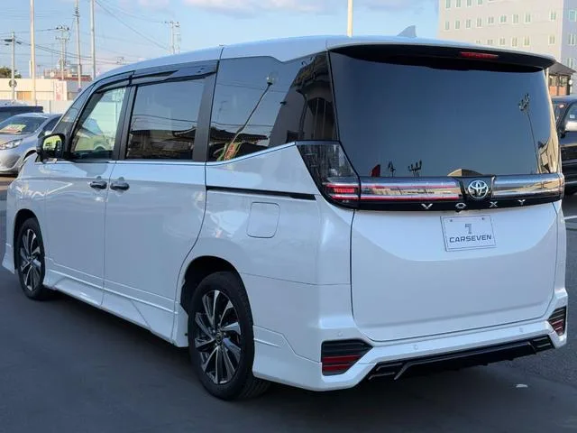 Toyota VOXY S-Z 2024 — миниатюра 4