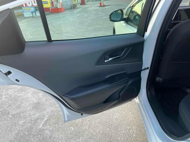 Toyota PRIUS G 2024 — миниатюра 3