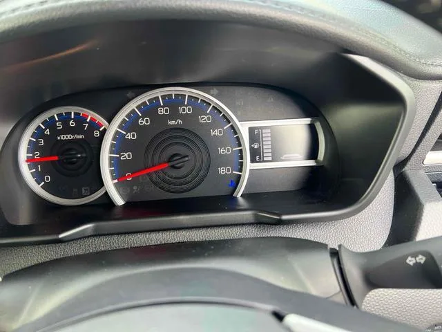 Toyota ROOMY CUSTOM G 2022 — миниатюра 3