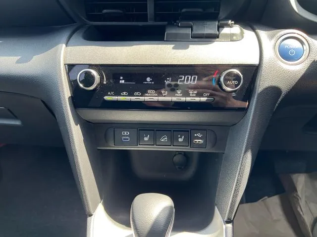 Toyota YARIS CROSS HYBRID G 2023 — миниатюра 5
