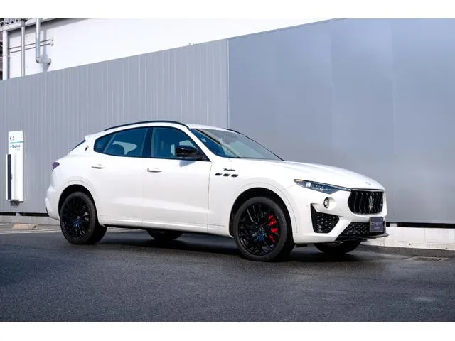 Maserati Levante S 2023 — миниатюра 4