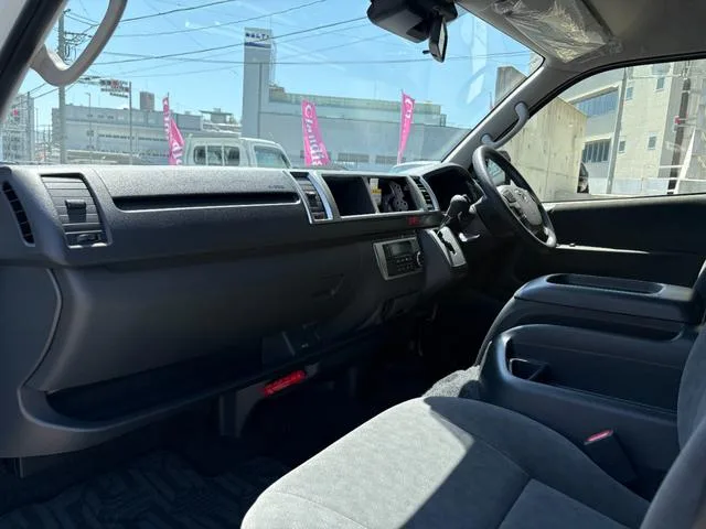 Toyota HIACE WAGON GRAND CABIN 2025 — миниатюра 4