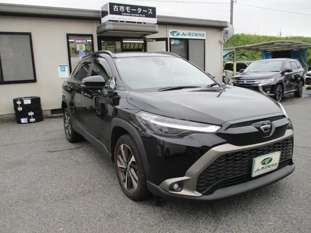Toyota COROLLA CROSS Z 2023 — фото 1, купить с доставкой в Москву