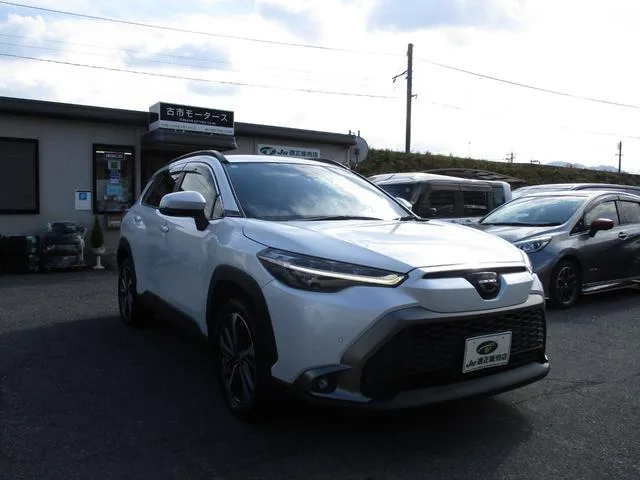 Toyota COROLLA CROSS Z 2023 — фото 1, купить с доставкой в Москву