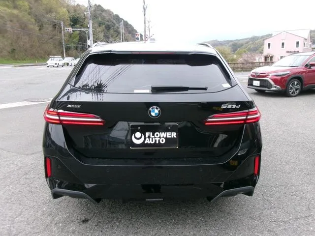 BMW 5 SERIES 523D X DRIVE TOURING M-SPORT 2025 — миниатюра 2