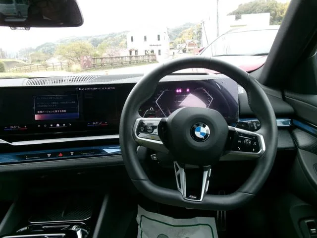BMW 5 SERIES 523D X DRIVE TOURING M-SPORT 2025 — миниатюра 5