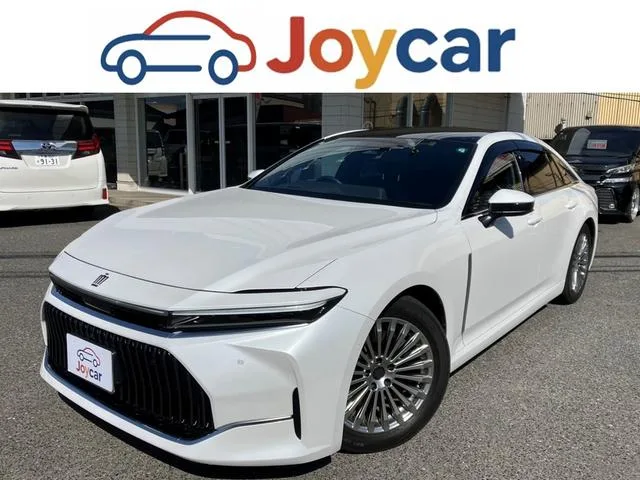 Toyota CROWN Z 2024 — фото 1, купить с доставкой в Москву