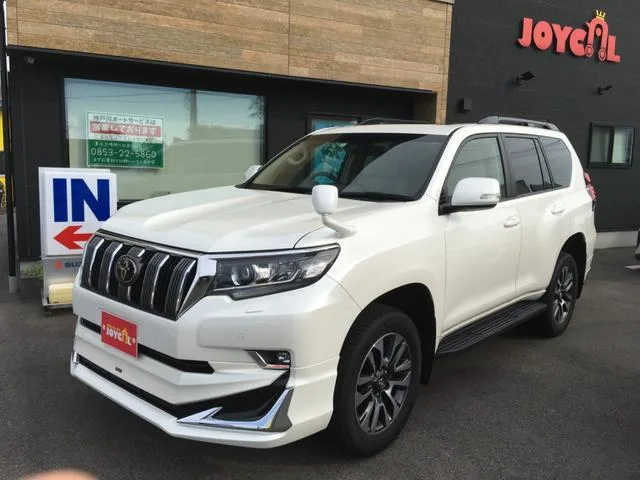Toyota Land Cruiser Prado TX L PACKAGE 2022 — фото 1, купить с доставкой в Москву