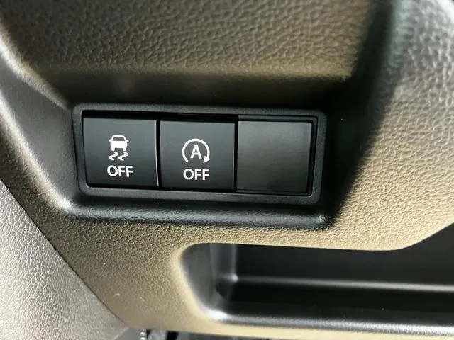 Suzuki SPACIA GEAR HYBRID XZ 2024 — миниатюра 3