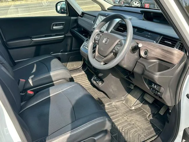 Honda FREED HYBRID HYBRID G BLACK STYLE 2024 — миниатюра 3
