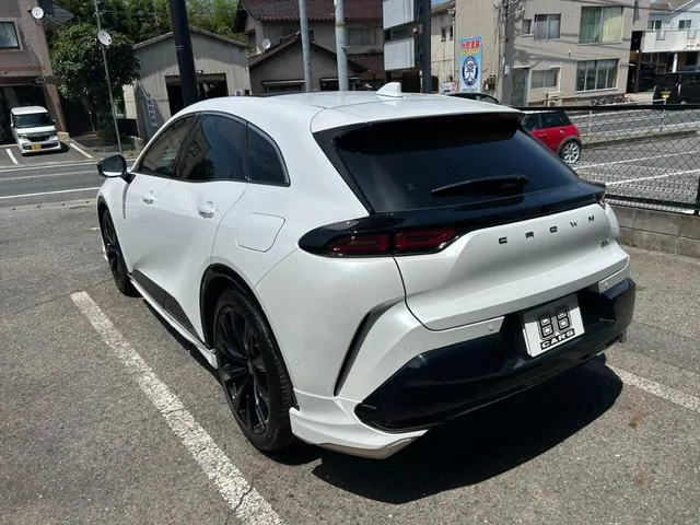 Toyota CROWN SPORT Z 2025 — миниатюра 2