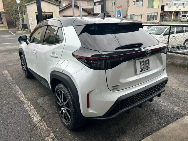 Toyota YARIS CROSS GR SPORT 2023 — миниатюра 2