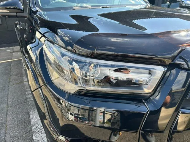 Toyota Hilux Z GR SPORT 2024 — миниатюра 3