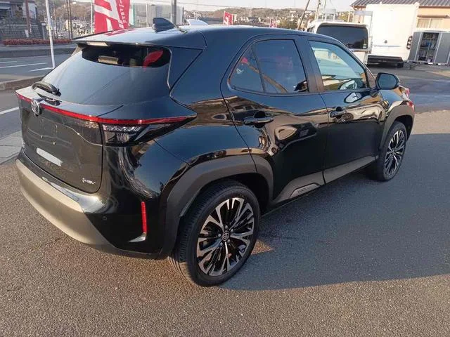 Toyota YARIS CROSS HYBRID Z 2024 — миниатюра 5