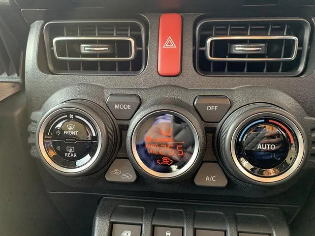 Suzuki Jimny XC 2023 — миниатюра 2