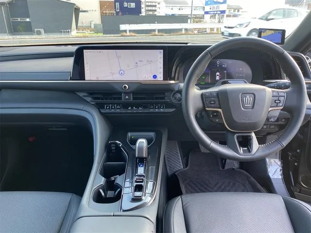 Toyota CROWN SPORT Z 2023 — миниатюра 4