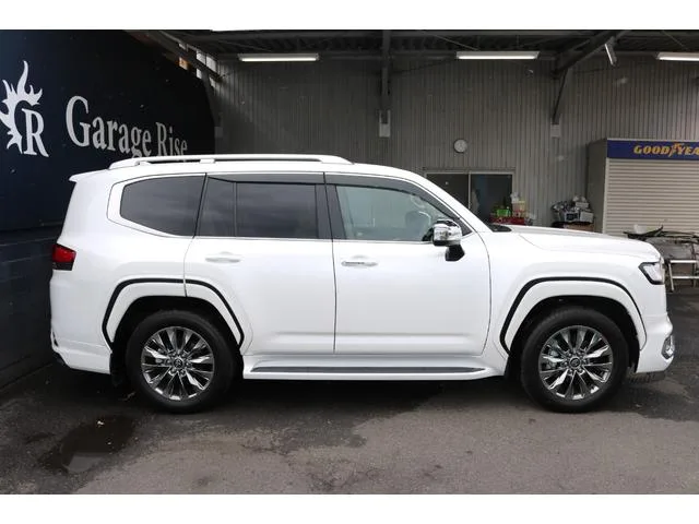 Toyota LAND CRUISER ZX 2023 — миниатюра 2
