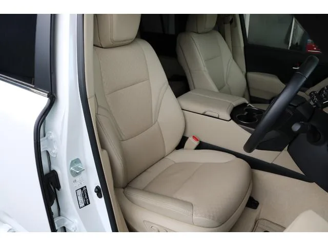 Toyota LAND CRUISER ZX 2023 — миниатюра 4